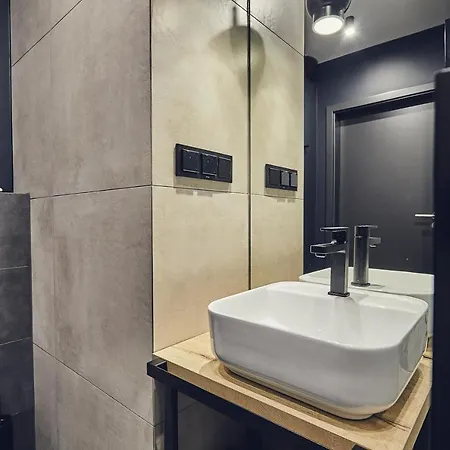 The Bridge 4* קרקוב